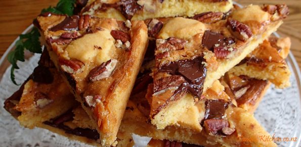 Pecan Nut & Dark Chocolate Caramel Slice