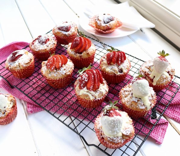 strawberry & white chocolate muffins