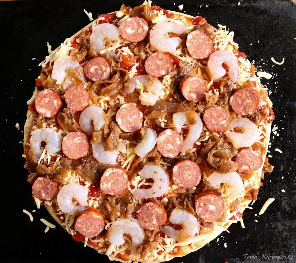 prawn & chorizo pizza