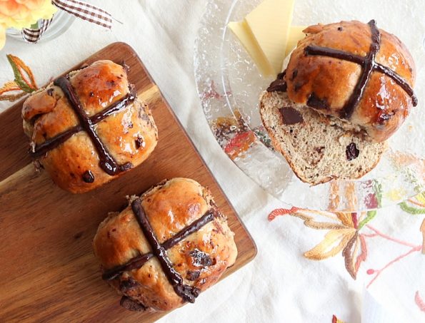 hot cross buns