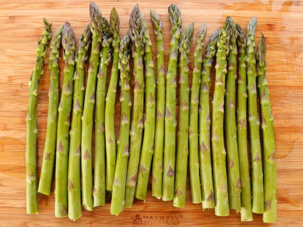 Chargrilled Asparagus under a Parmesan Crumb