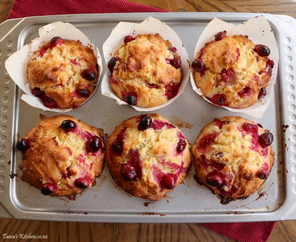 cranberry & white chocolate muffins