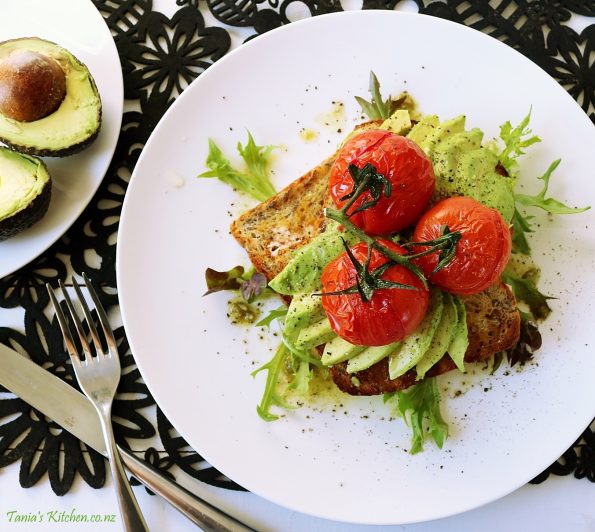 Avocado & Tomatoes