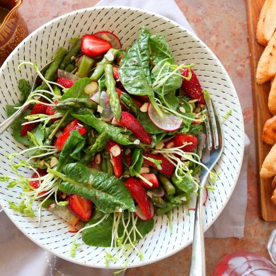 Asparagus & Strawberry Salad with Marmalade Dressing