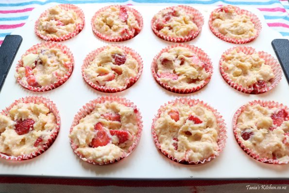 strawberry & white chocolate muffins